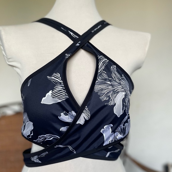 Athleta 2-piece Fiore Bikini bathing suit. Wrap top,  lattice sides bottom. - Picture 6 of 6